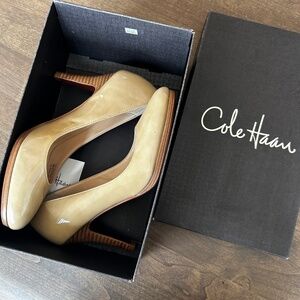 Cole Haan Carma Air Pump in Almond